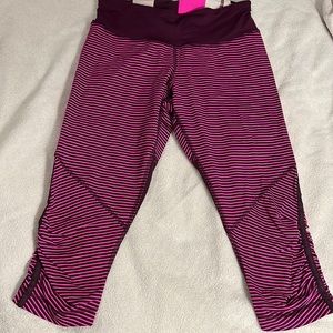 Lululemon crops